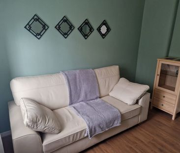 Room in a Shared Flat, West Pilton Grove, EH4 - Photo 2