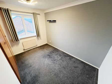 3 bedroom detached house to rent - Photo 2