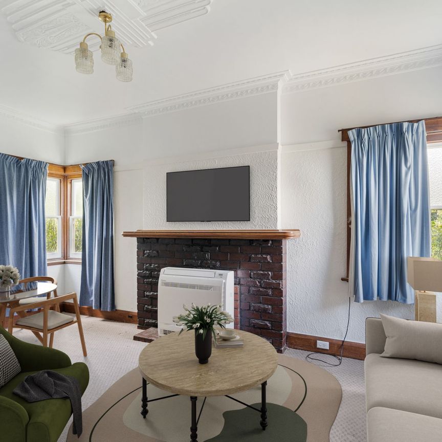 Convenient Location - Photo 1