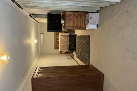 Furnished 3-Bedroom Home - Photo 3