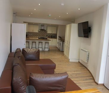 Park view, Stonebow house Block, St. Botolphs Crescent, Lincoln, Li... - Photo 2