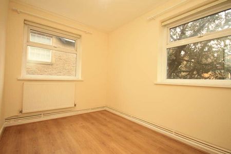 Fitzwalter Road, Norfolk Park, Sheffield, S2 - Photo 3