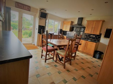 72 Park Road - Golden Stable & Superb HouseLoughborough - Photo 3