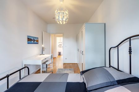 Furnished rental with two bedrooms in good location - Photo 3