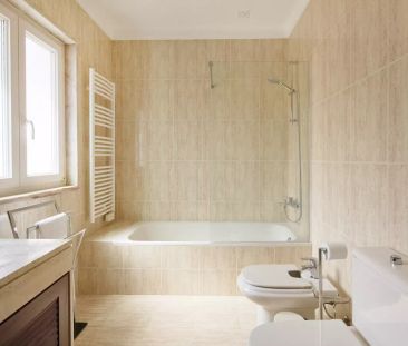 Room in shared apartment in Lisboa - Photo 3
