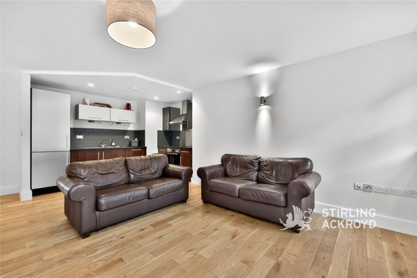 Quaker Street, Shoreditch, London, E1 6ST - Photo 1