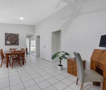 Immaculately Presented, Furnished Property Close to Everything! - Photo 1