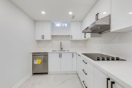 For Lease - 5492 Haddon Hall Road Unit# Lower, Mississauga, Ontario - Photo 4