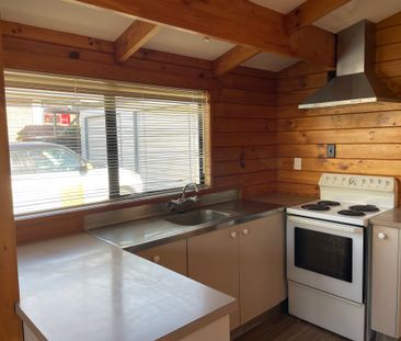 LOVELY HOME CLOSE TO THE WATER - Photo 5