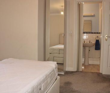 2 bedroom apartment to rent - Photo 6