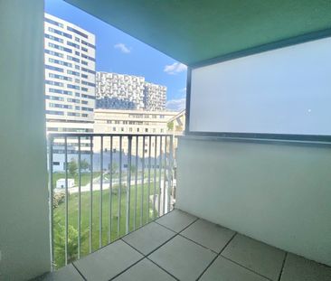 Großes 2-Zimmer-Apartment mit Loggia und Schrankraum beim Hauptbahnhof - Foto 1