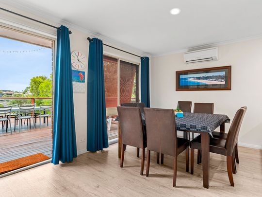 Fully furnished family home - SHORT TERM LEASE - Photo 1