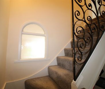 Desborough House, High Wycombe - Photo 3