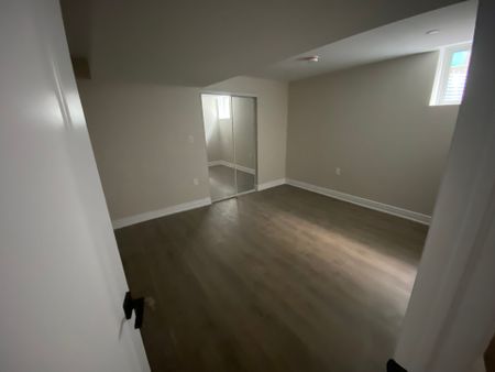 For Lease - 151 Autumn Ridge Trail Unit# Bsmt, Kitchener, Ontario - Photo 2