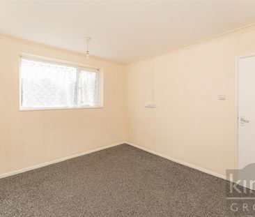 2 Bedroom Flat - First Floor To Let - Photo 3