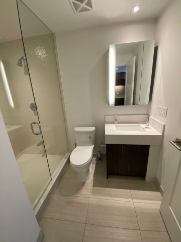 For Lease - 10 York Street Unit# 3009, Toronto, Ontario - Photo 5