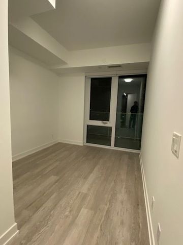 For Lease - 88 Queen Street Unit# 2006, Toronto, Ontario - Photo 2