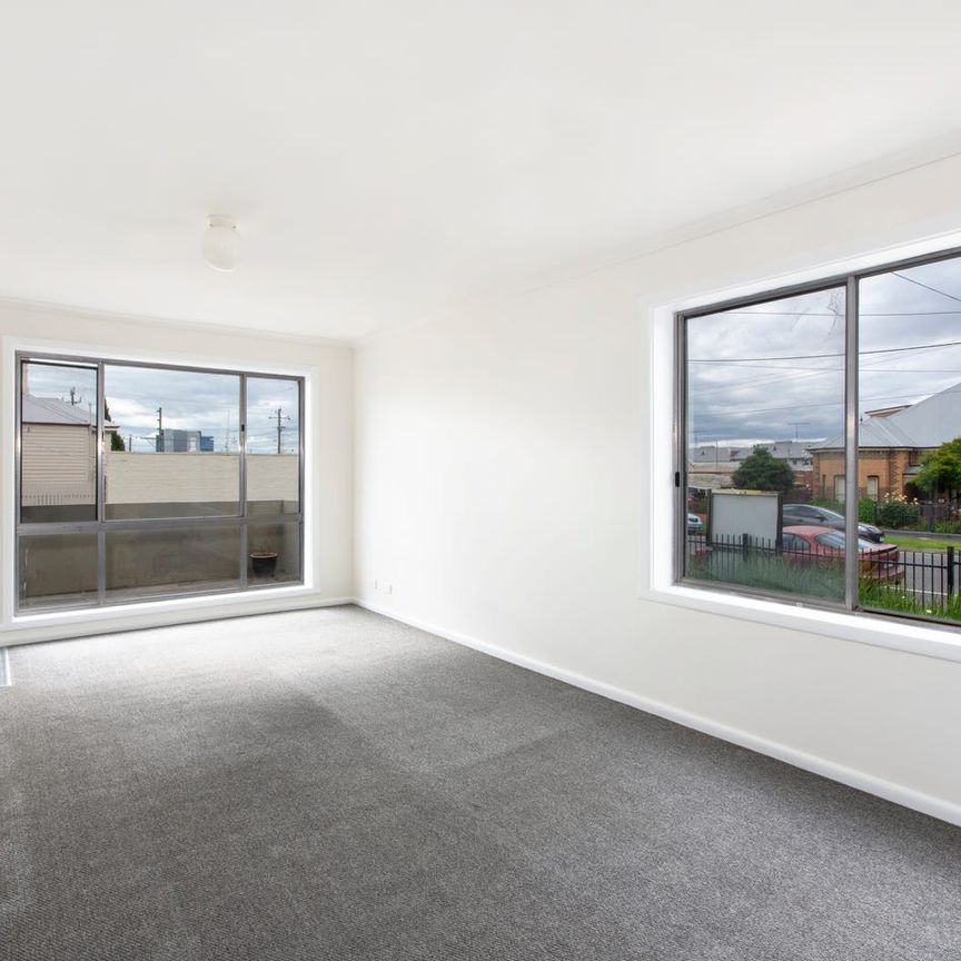 Updated One bedroom Apartment - Photo 1