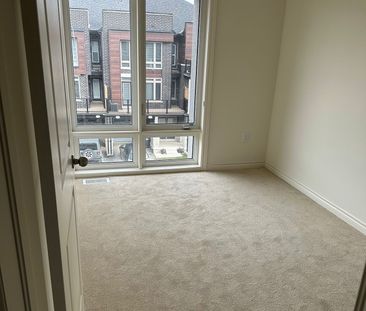 For Lease - 18 Arrowview Drive, Brampton, Ontario - Photo 6