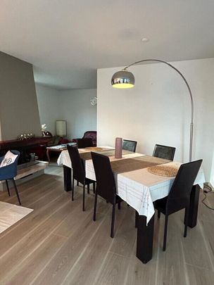 Chambre meublée à louer dans une belle villa au cur de Gland - Photo 1