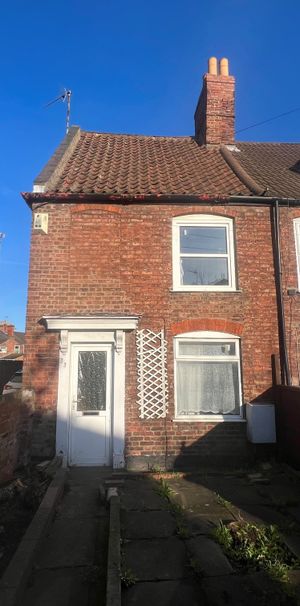 Sleaford Road, Boston - Photo 1