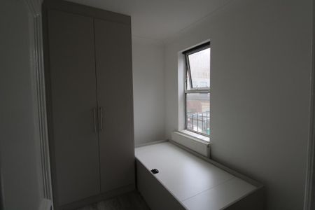 2 bedroom maisonette to rent - Photo 2