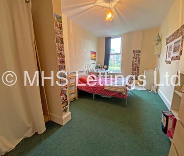 9 Bedroom Mid Terraced House for rent in Belle Vue Road - Photo 4