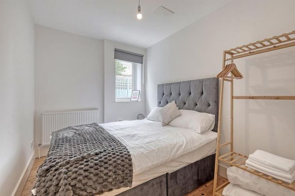 2 bedroom maisonette to rent - Photo 1