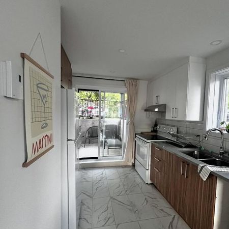 5 1/2, Ste-madeleine, bas de triplex, libre mars, porte patio ,terrasse, très bonne insonorisation, secteur sécuritaire, tranquille, - Photo 3