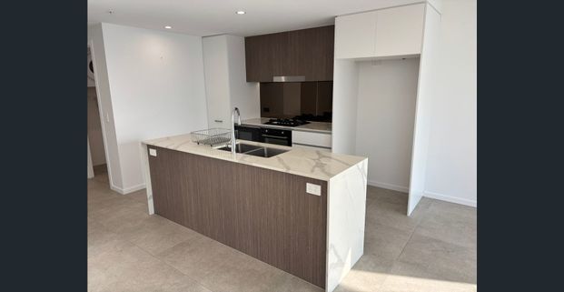 Coastal Luxury Living in the Heart of Tweed Heads & Coolangatta - Photo 1