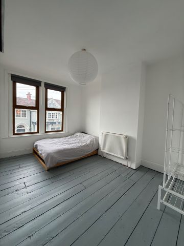 Room in a Shared House, Langton Court Road, BS4 - Photo 4