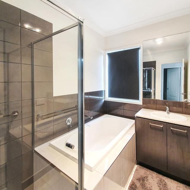 SUPERB HOME IN GREAT LOCATION - Photo 1