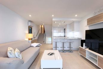 Carretera dArtà, 88, Port d'Alcúdia, Balearic Islands 07400