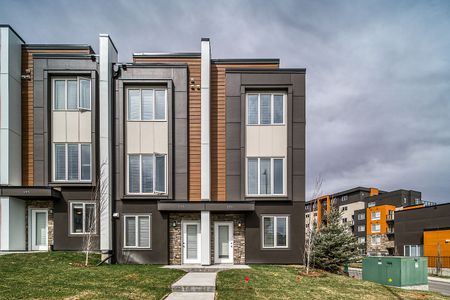 30 Kincora Glen Park Northwest, Calgary - Photo 2