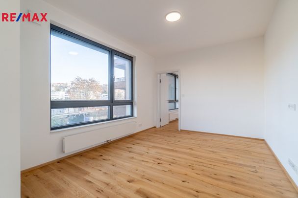 Pronájem bytu 2+kk 44 m² - Photo 1
