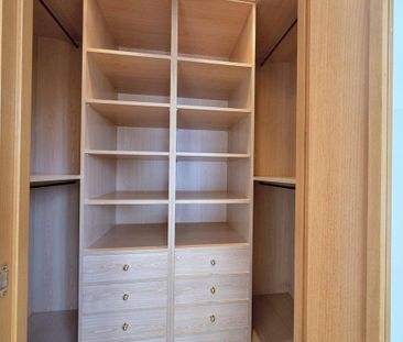4 room luxury penthouse for rent in Madrid, Spain - Photo 5