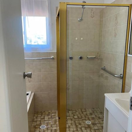WALKING DISTANCE TO TOWN! - Photo 4