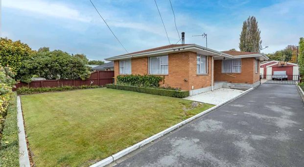 Halswell, 3 bedrooms - Photo 1