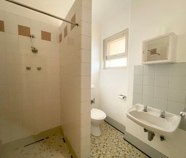 To register & apply for this property, please use this link: https:... - Photo 5