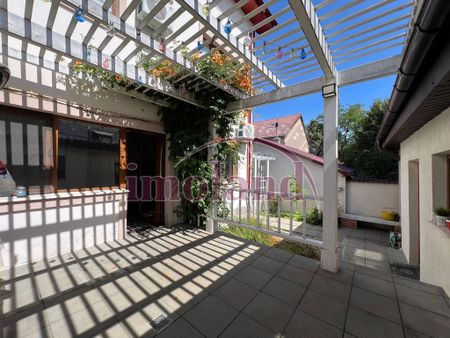 Inchiriere - vila - 6 camere - Parc Bazilescu-Bucurestii Noi - Fotografie 2