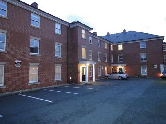 Bovey Court, Warrington, WA1 - Photo 1