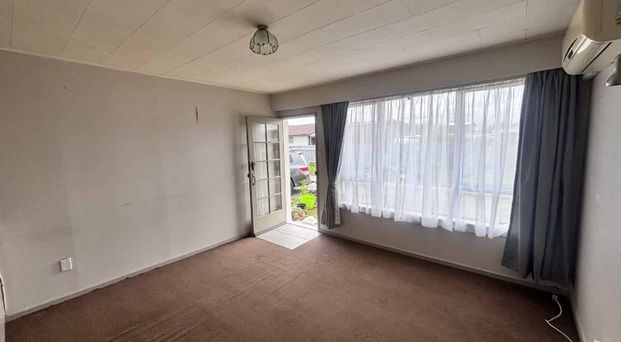 WINDSOR - 2 Bedroom unit - Photo 1