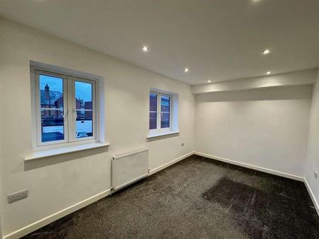 Pickersleigh Avenue, Malvern, WR14 - Photo 2