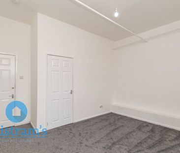 3 bed Apartment for Rent - Photo 3