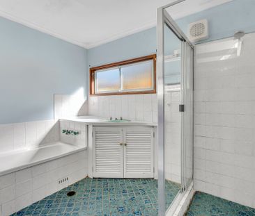 16 Archbold Rd, Long Jetty NSW 2261 - House For Rent | Domain - Photo 5