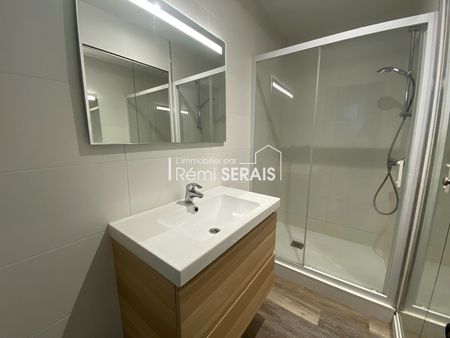 Location Appartement 2 pièces 60m² - Photo 5