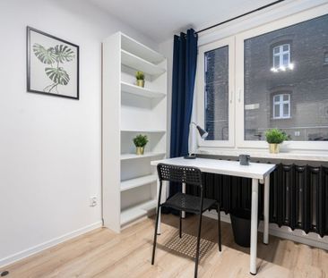 Pokój z ogrzewaniem miejskim w Katowicach 10 m² - Zdjęcie 4