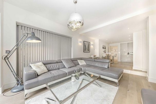 2 bedroom flat to rent - Photo 1
