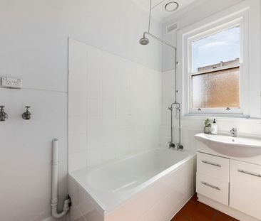 1/16-17 Marine Parade, St Kilda VIC 3182 - Apartment For Rent | Domain - Photo 3