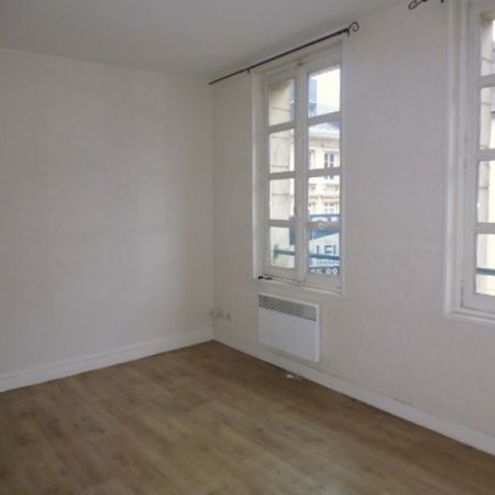 Location Appartement 2 pièces 33m² ROUEN 76000 - Photo 3